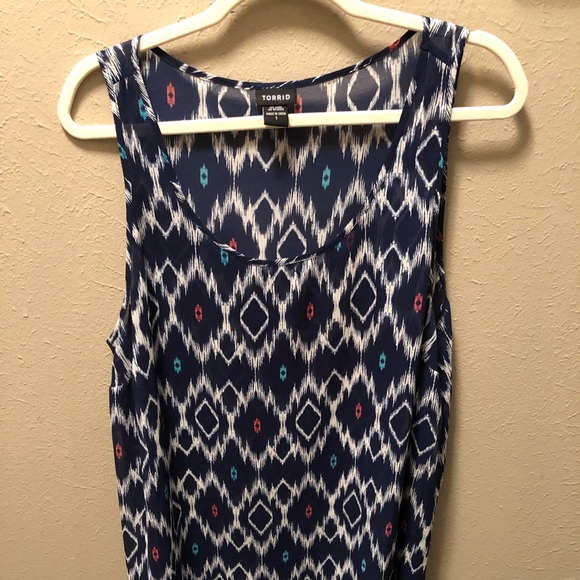 Torrid tank top - Picture 1 of 2